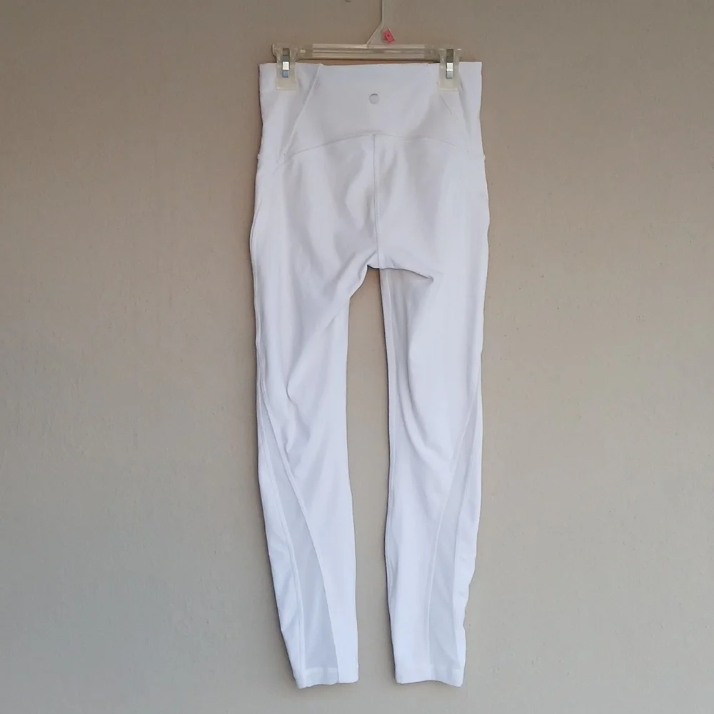 Lululemon Train Times 7/8 White Size 4